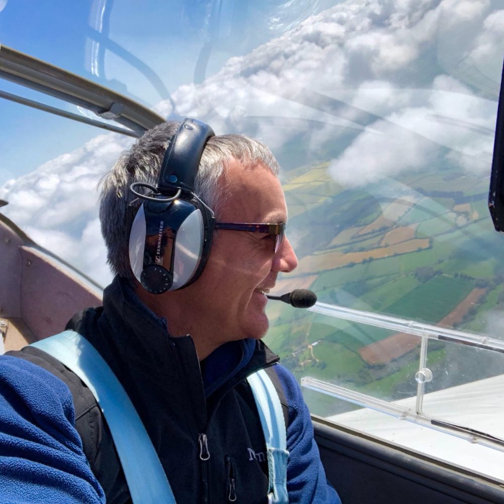 Flying lesson over Oxford and Cotswolds